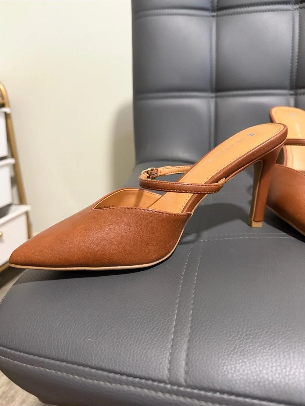 Newbella Heels Size Womens 7